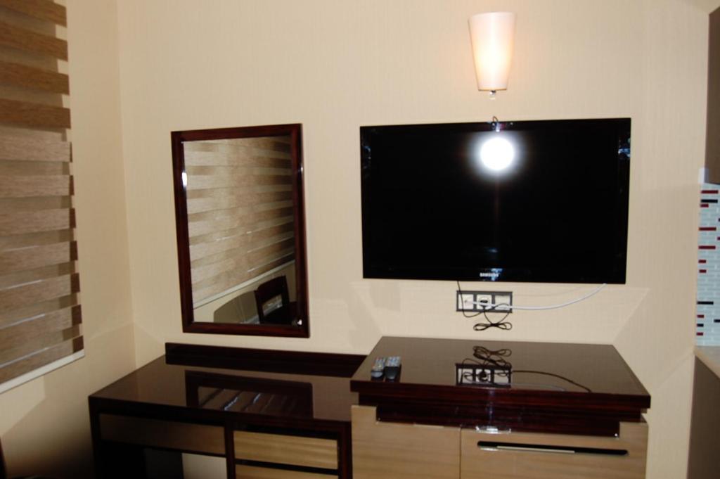 Hotell Angora Соллентуна Экстерьер фото