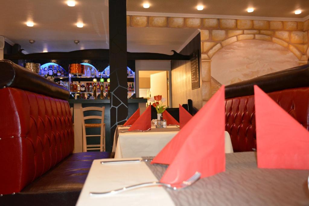 Hotell Angora Соллентуна Экстерьер фото