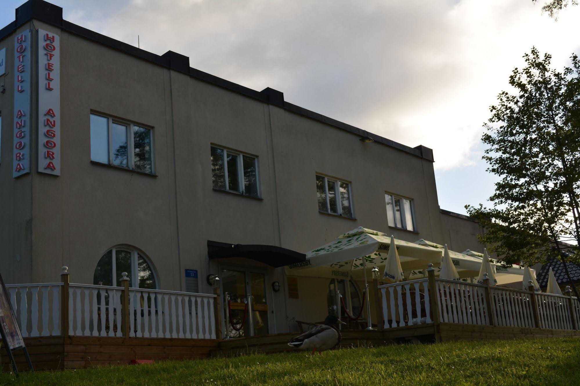 Hotell Angora Соллентуна Экстерьер фото