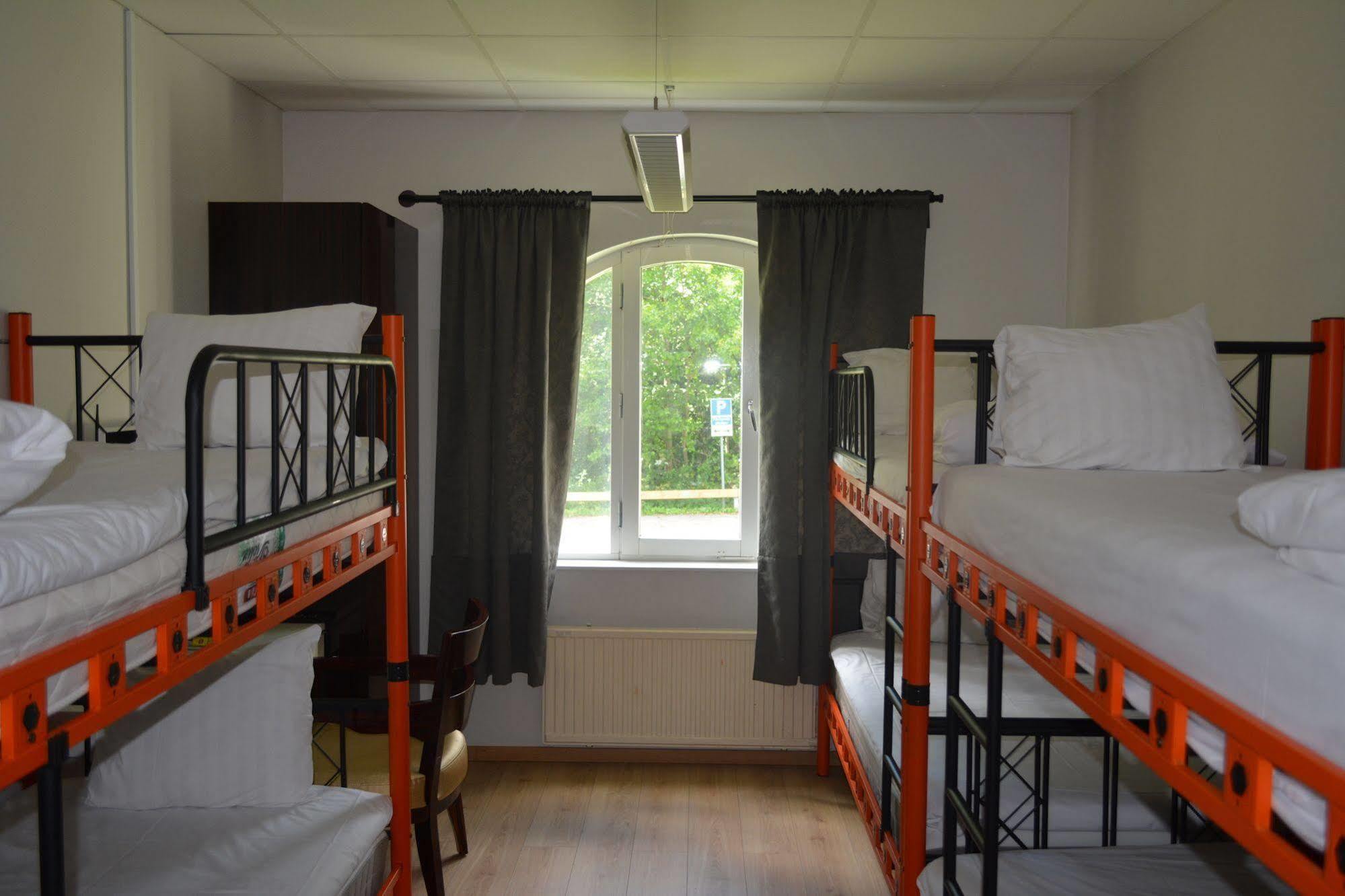Hotell Angora Соллентуна Экстерьер фото