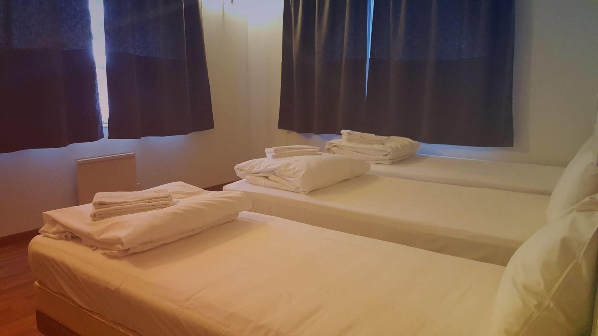 Hotell Angora Соллентуна Экстерьер фото
